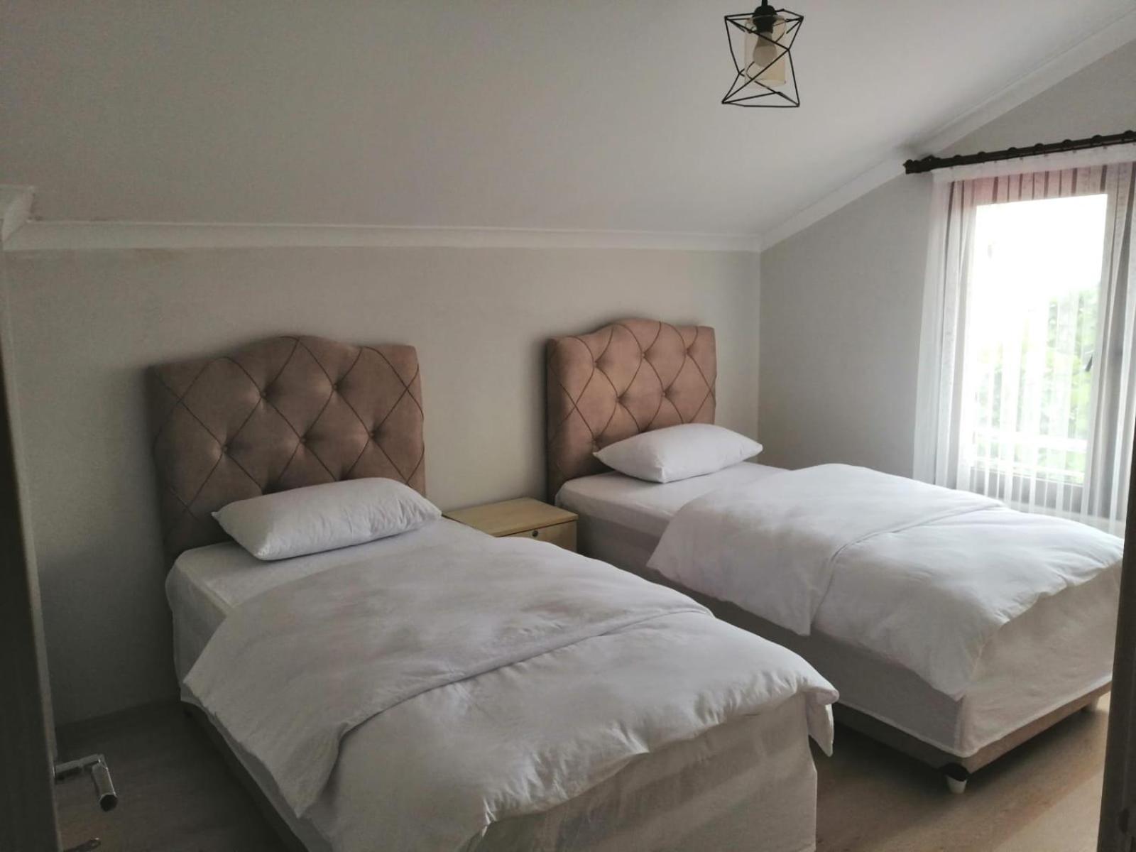 Aquamarine Holiday - Trabzon Villa Buitenkant foto